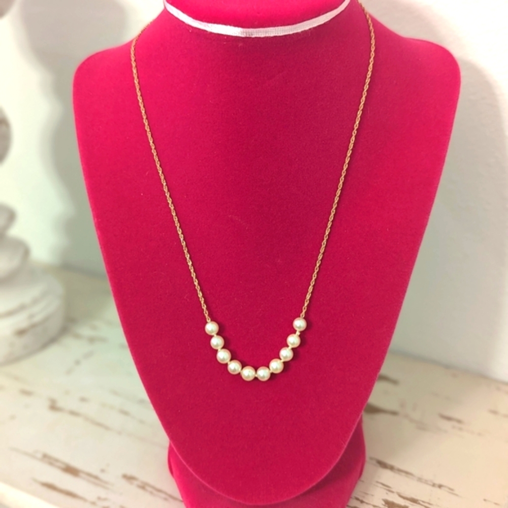 Vintage 14kt "Akoya" 10 cultured pearl 585 Marked Gold 14kt Necklace